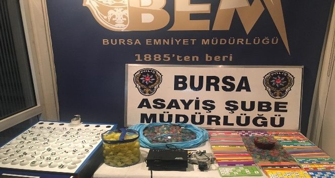Ahlak polisinden kumar baskını