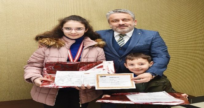 Salman: “Bursa eğitimde büyük bir hamle yaptı”