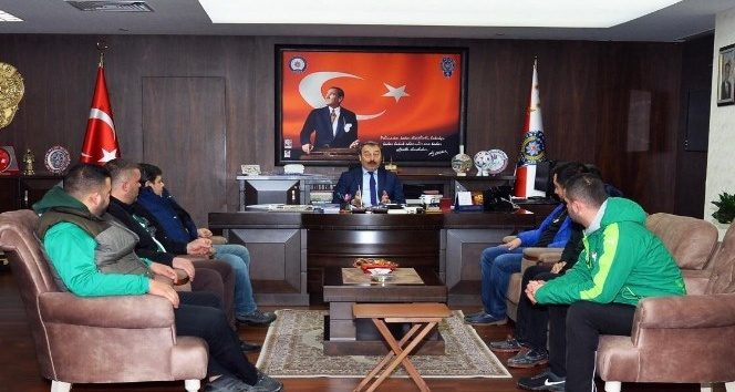 Teksas tribün liderlerinden Emniyete uyuşturucu teşekkürü