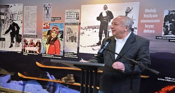 Uludağ sergisine ‘Tarzanlı' açılış