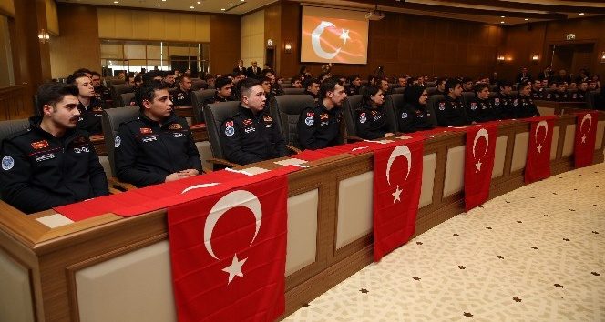 Büyükşehir'de memurların yemin heyecanı