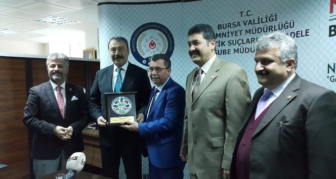 Emniyet Müdürü Bursa'nın uç beyleri ile buluştu