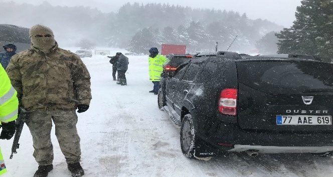 Uludağ'da kar 1 metreye ulaştı