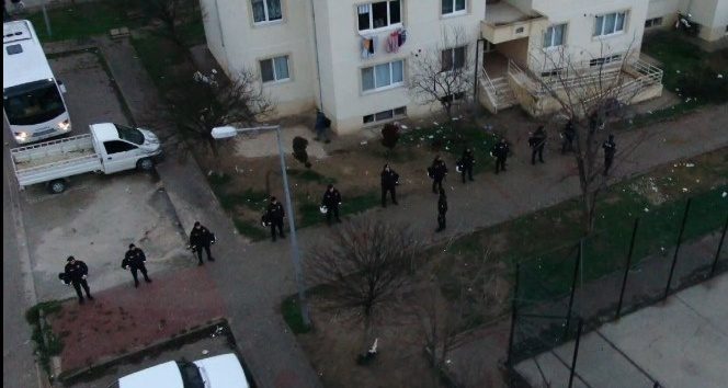 Bursa'da bin polisle şafak operasyonu: 27 gözaltı