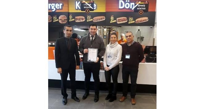 Köfteci Yusuf 100. işletme belgesini aldı