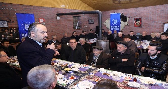 Ürünlü'de sofralar bereketlendi