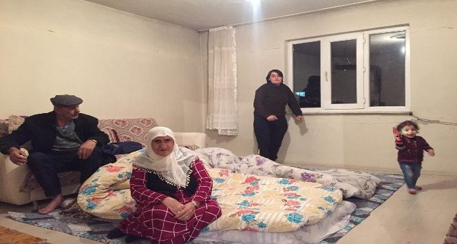 Ölüm korkusuyla yaşıyorlar