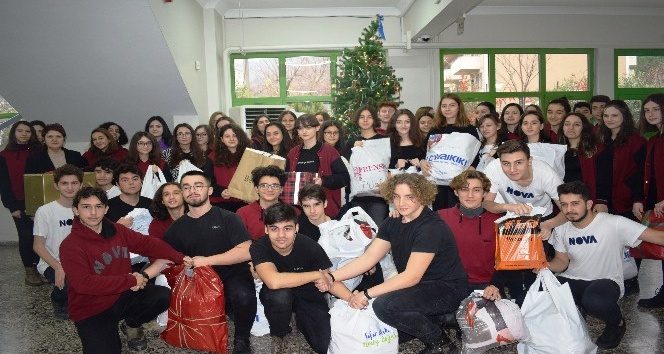 Bursalı gençler, Mardinli çocukların yüzlerini güldürdü