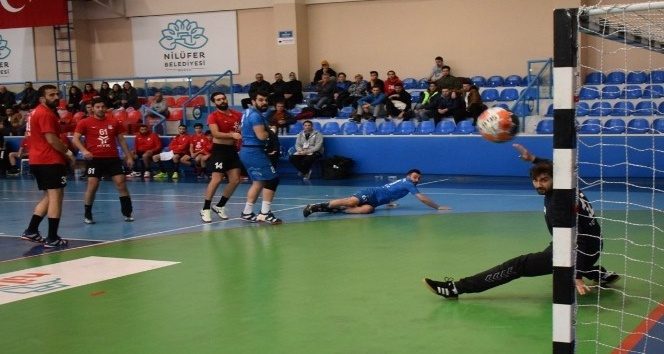 Nilüfer galibiyetle başladı